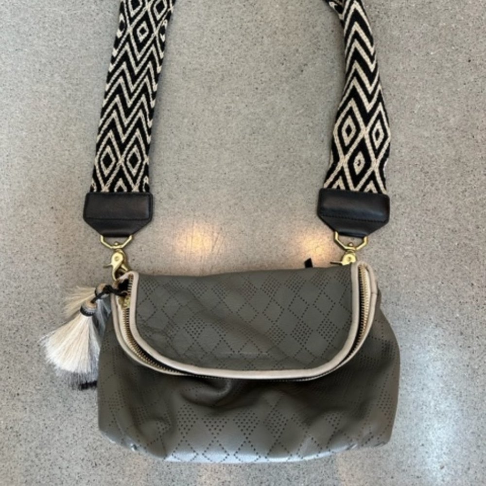 Kempton grey cross body bag